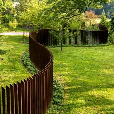 Garden Farm Serpentine Layout Rusty Metal Picket Corten Steel Lattice Fence