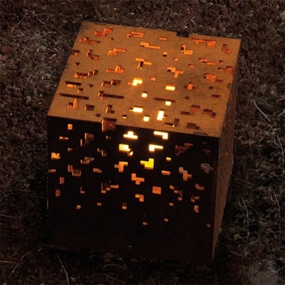 Outdoor Geometric Rusty Corten Steel Outdoor Floor Light With Cubic Lampshade